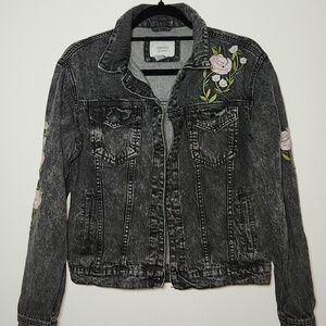 Forever 21 Black Washed Denim Jacket with Embroidered Floral Detail (Size Small)